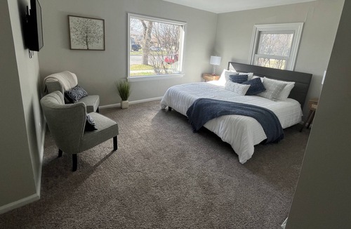 Rose Park House | Bunkhouse on Stephens Street - Perfect family house!