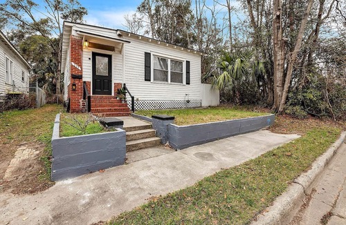 Savannah Boat Rental | C.A.L.M. Cottage at the Last Mile Savannah, GA Vacation Rental