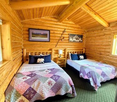 Thayne Cabin | Cabin Creek Inn