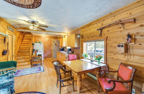 Riggins Hot Springs Cabin | Cabin on Little Salmon River ~ 10 Mi to Riggins!