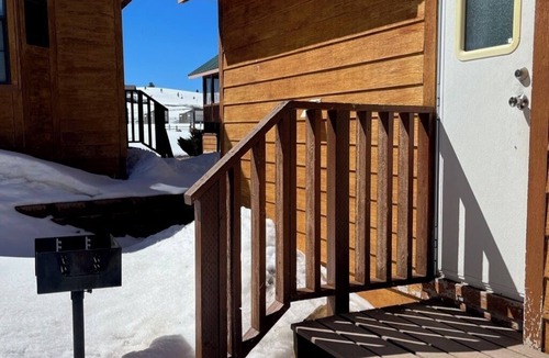 Mammoth Creek Cabin | Cabins by Panguitch Lake: Where Rustic Charm Meets Amazing Fishing!