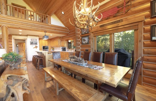 Victor House | Caddis Cabin Western Style Teton Springs Home in Victor, ID w/A/C & Hot Tub