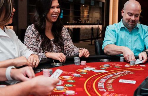 Bridgeport Hotel | Caesars Southern Indiana Hotel & Casino - A Caesars Rewards Destination