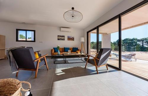 Lecci Apartment | Calarossa Bay Resort