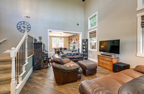 Visalia House | California Vacation Rental w/Private Pool & Patio