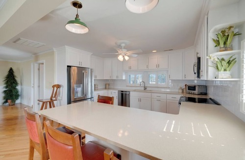 Chincoteague House | Calm Tide by Seaside Vacations and Sales