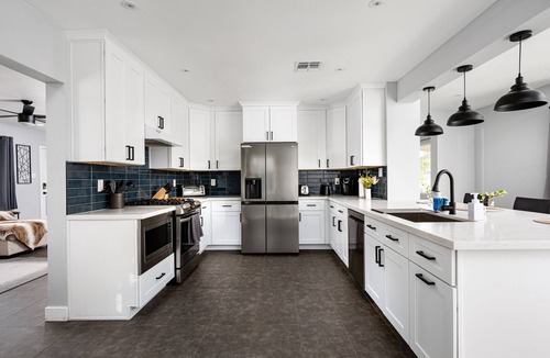 Village Grove House | Cambridge by Porter | Modern Home w/Heated Pool Near El Dorado Park in Scottsdale