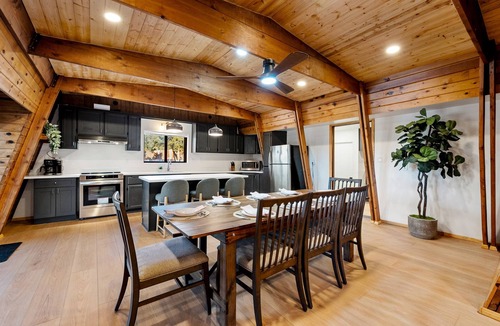 Williams Cabin | Camp Gnaw, 3-Cabin Retreat William AZ near Grand Canyon Epic Game Rooms Fire Pit