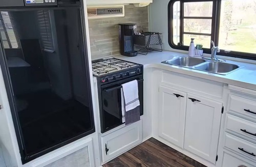 Tehachapi House | Camper/RV in Tehachapi, California with AC