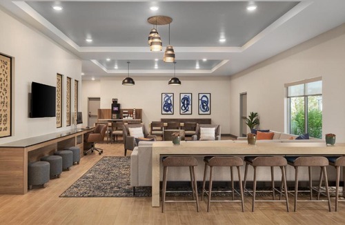 East Mesa Hotel | Candlewood Suites Mesa - Phoenix East by IHG