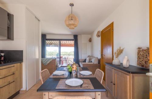 Lozari Apartment | Capra Scorsa - Appt vue mer et piscine partagée