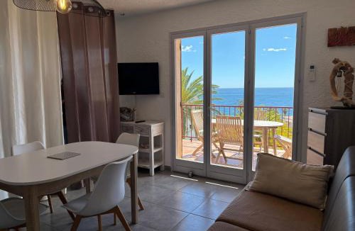 Solenzara Apartment | Cardellini 10- vue mer-piscine en résidence