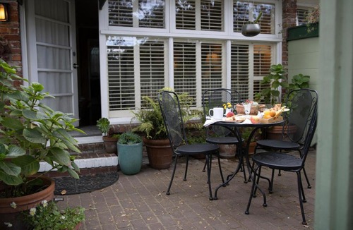 Northeast Carmel Bed & Breakfast | Carmel Garden Inn