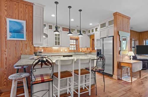 Atlantic Beach House | Carolina Moon in Atlantic Beach, NC (Pet Friendly Home)