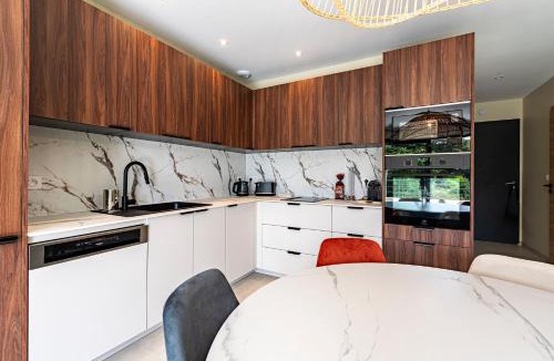 Mezzavia Apartment | Casa Acqualonga - À 4 km de la plage
