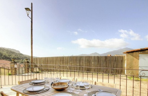 Vico House | Casa Allegrini - VICO