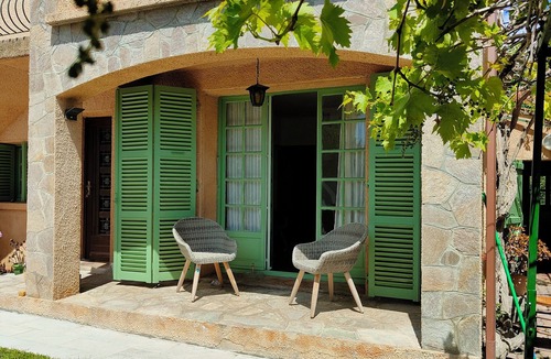 Aleria House | Casa Augustinu : le Charme et le Confort D'une Maison de Famille Près de mer
