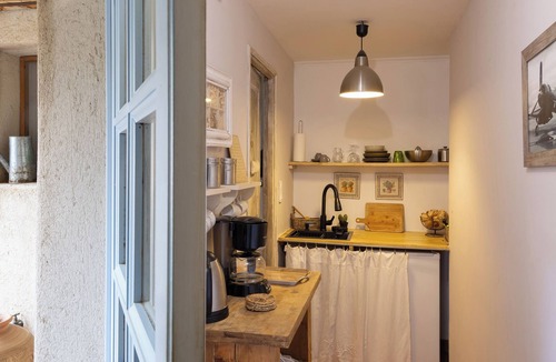 Pigna Apartment | Casa Celestina – Chambre indépendante de charme au cœur de Pigna