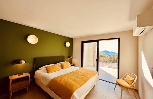 Afa House | Casa di Bà - 2 bedroom villa with swimming pool