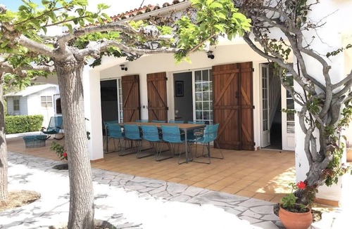 Tiuccia Villa | *Casa Di Mare*, 500m from the beach, sea and mountain views