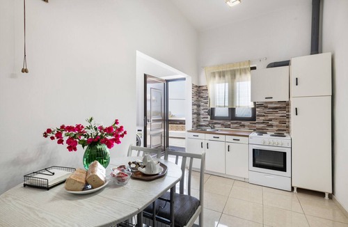 Asklipiio House | Casa Di Rena Country House: Panoramic Castle View & Endless Blue