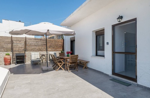 Asklipiio House | Casa Di Rena Country House: Panoramic Castle View & Endless Blue