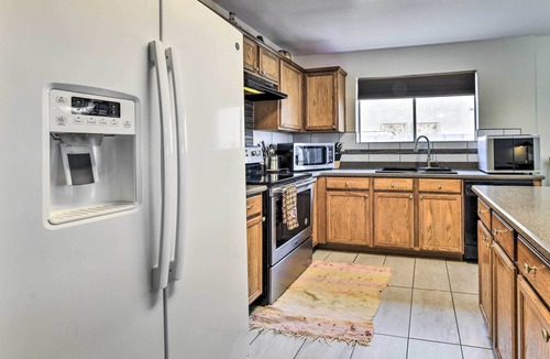 Casa Grande House | Casa Grande Home Near Golf, Dining & Shops!