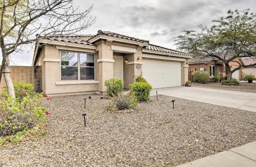 Casa Grande House | Casa Grande Home Near Golf, Dining & Shops!