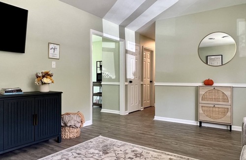 Havelock House | Casa McCotter, newly renovated home near MCAS and close to the beautiful beaches