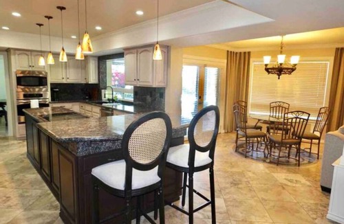 Dobson Ranch House | Casa Mesa Large home on the lake!