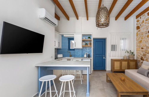 Halki Apartment | Casa Natalia 1, Modern Coastal Style Holiday Apartment in Halki