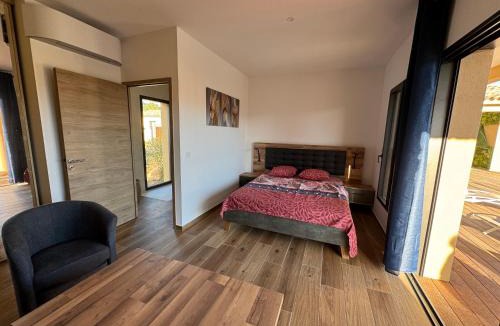 Lecci Villa | Casa Nostra Villa Récente Climatisée - Piscine Chauffée
