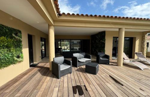 Lecci Villa | Casa Nostra Villa Récente Climatisée - Piscine Chauffée