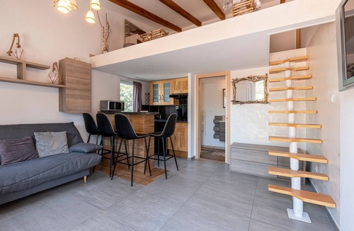 Afa House | Casa Piscia Rossa - Avec Piscine Privée et Jacuzzi
