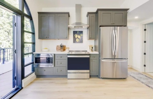 Upper East Apartment | Casa Valerio Unit 8 - Three Bedroom Apartment, Sleeps 6
