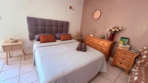 Panatieri Apartment | CASAMACCE Studio climatisé avec terrasse, small comfortable apartment free parking, air-conditioned & Wifi