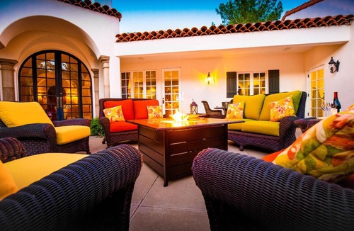 Hummingbird Vista Villa | Catalina by AvantStay 6BR Private Grand Estate Gorgeous Backyard Pool