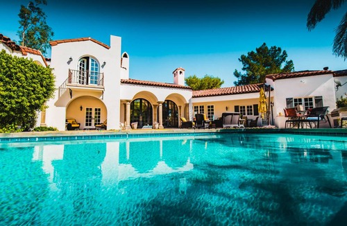 Hummingbird Vista House | Catalina by AvantStay 6BR Private Grand Estate Gorgeous Backyard & Pool