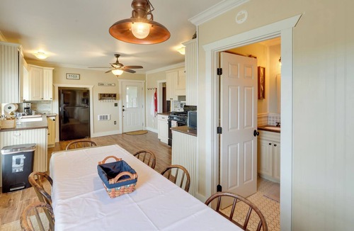 Thermopolis Cottage | Cattle Ranch Home in Western Wyoming w/Grill