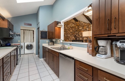 Windcliff Estates House | Cedar Upper Vacation Home at Windcliff