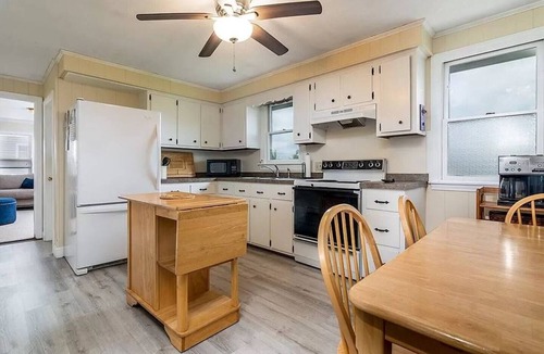 Matunuck House | Central Matunuck Barnacle House