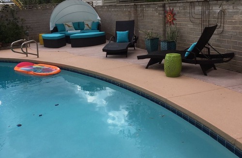 Swan Way Park House | Central Tucson home on quiet cul-de-sac
