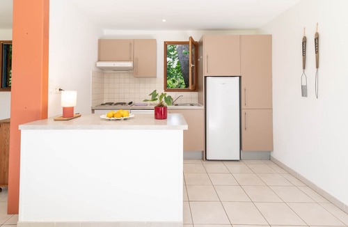Prunete House | Chalet Bignone, seaside, in the heart of a large wooded park