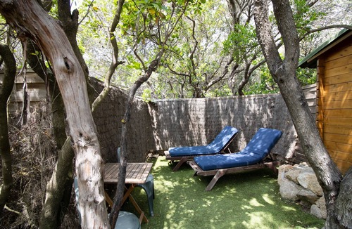 Coti-Chiavari Cabin | Chalet 'De La Plage Evasion' with Sea View, Wi-Fi and Air Conditioning