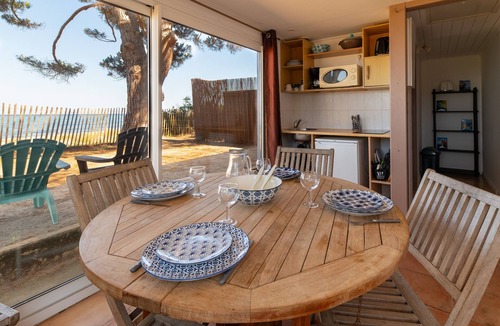 Prunete Ski Chalet | Chalet Dune Sud with Sea View and Private Terrace