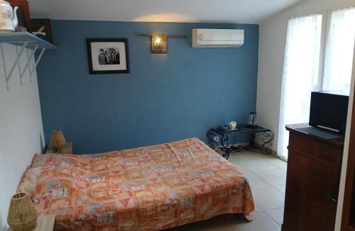 Calenzana Bed & Breakfast | Chambre avec SDB WC à 100 m du départ du GR20