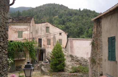 Castello-di-Rostino Bed & Breakfast | Chambre d'Hôtes La Marlotte