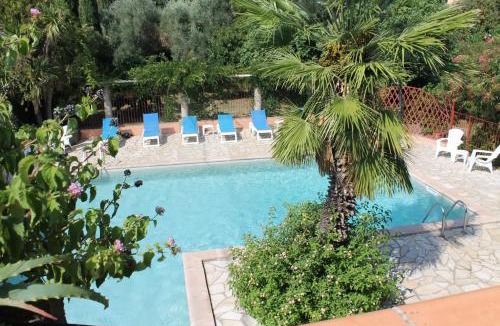 Querciolo Bed & Breakfast | Chambres d'hôtes Le Clos des Oliviers
