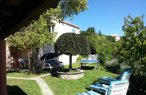 Biguglia House | Chambres d'hôtes Villa bella fiora