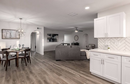 Chandler House | Chandler Heated Pool! Fun Backyard! 2 King Rooms!